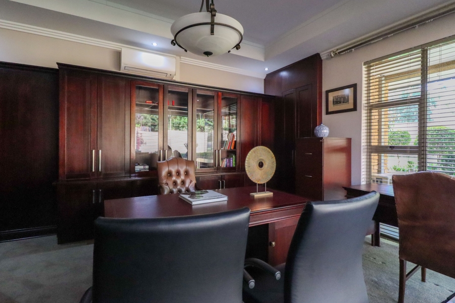 4 Bedroom Property for Sale in Heuwelsig Free State